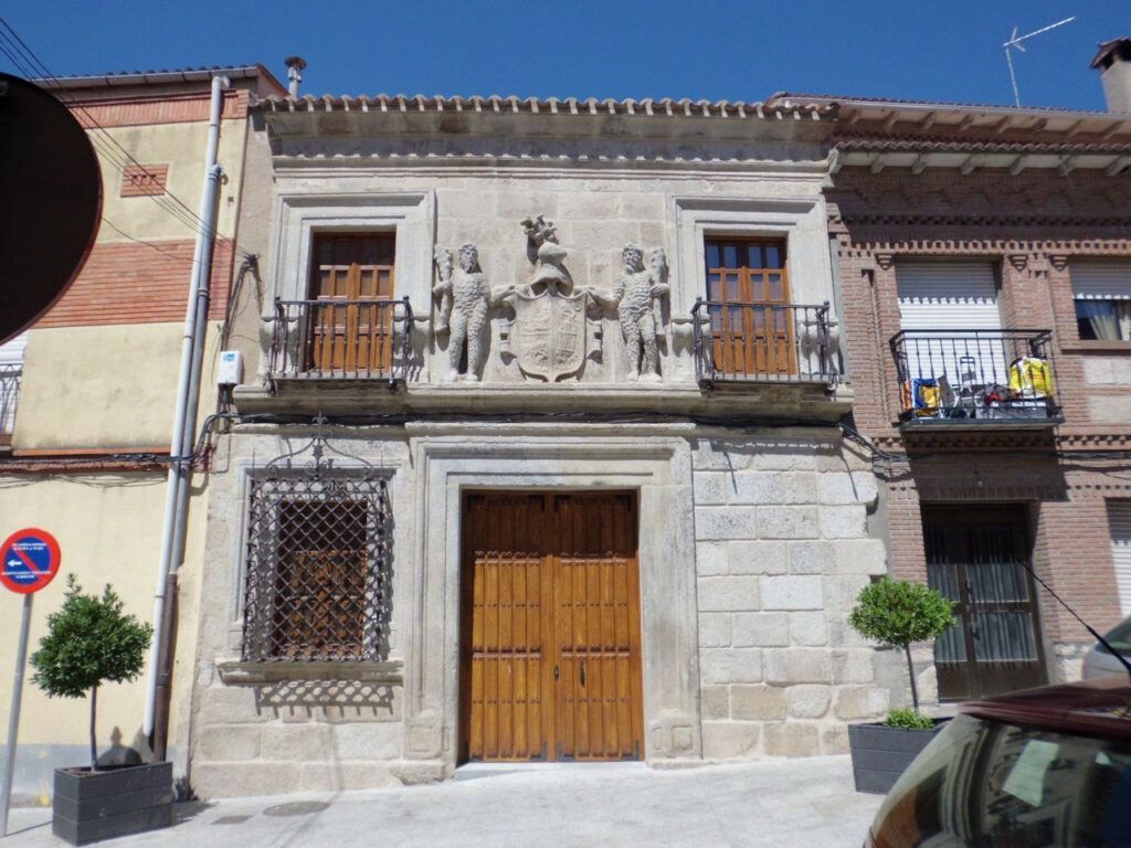 Casa de los Salvajes Cadalso de los Vidrios