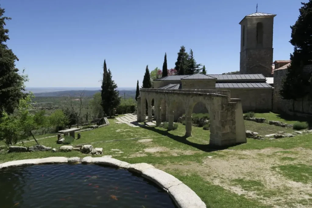 Convento de San Antonio en La Cabrera