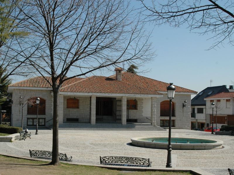 pueblos cerca de Madrid para ir con niños Hoyo de Manzanares