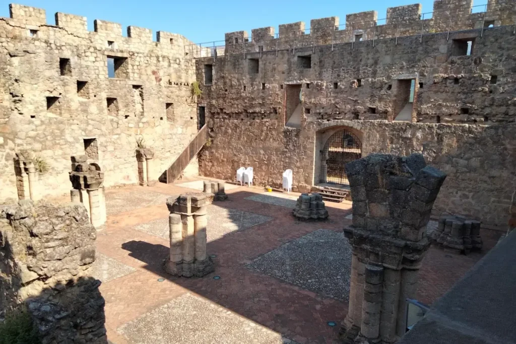 Castillo de La Adrada