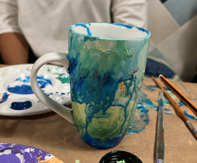 café y pintura