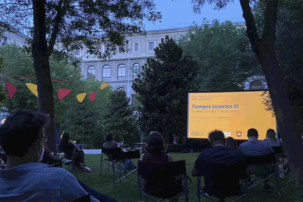 Museo Reina Sofía/ cines de verano en Madrid