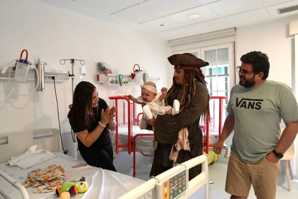 Johnny Depp Hospital Niño Jesús
