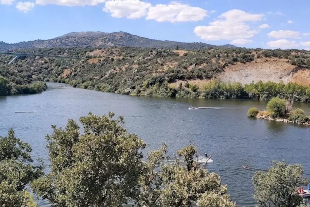 embalse de los angeles