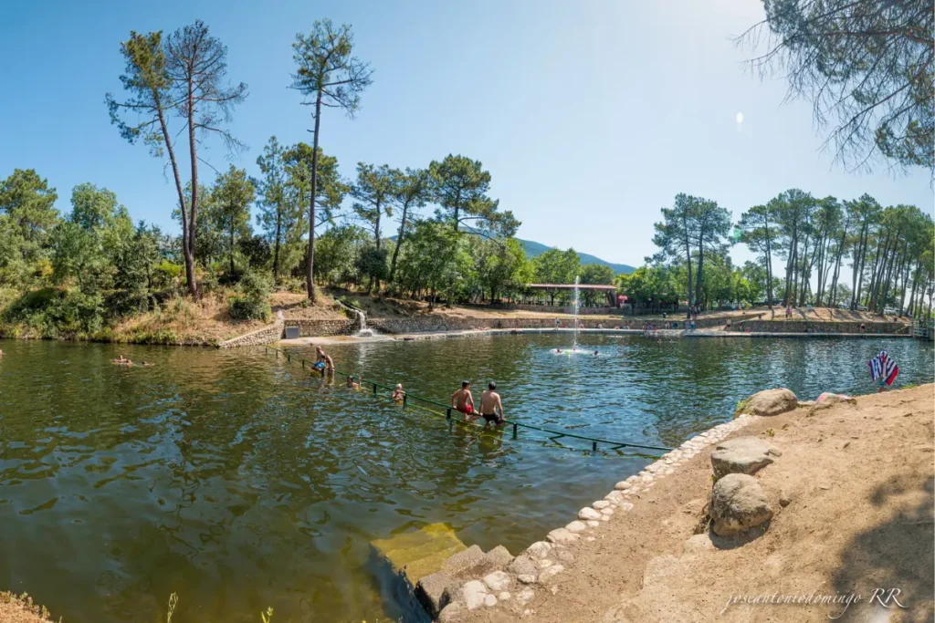 piscina natural presa la pinara