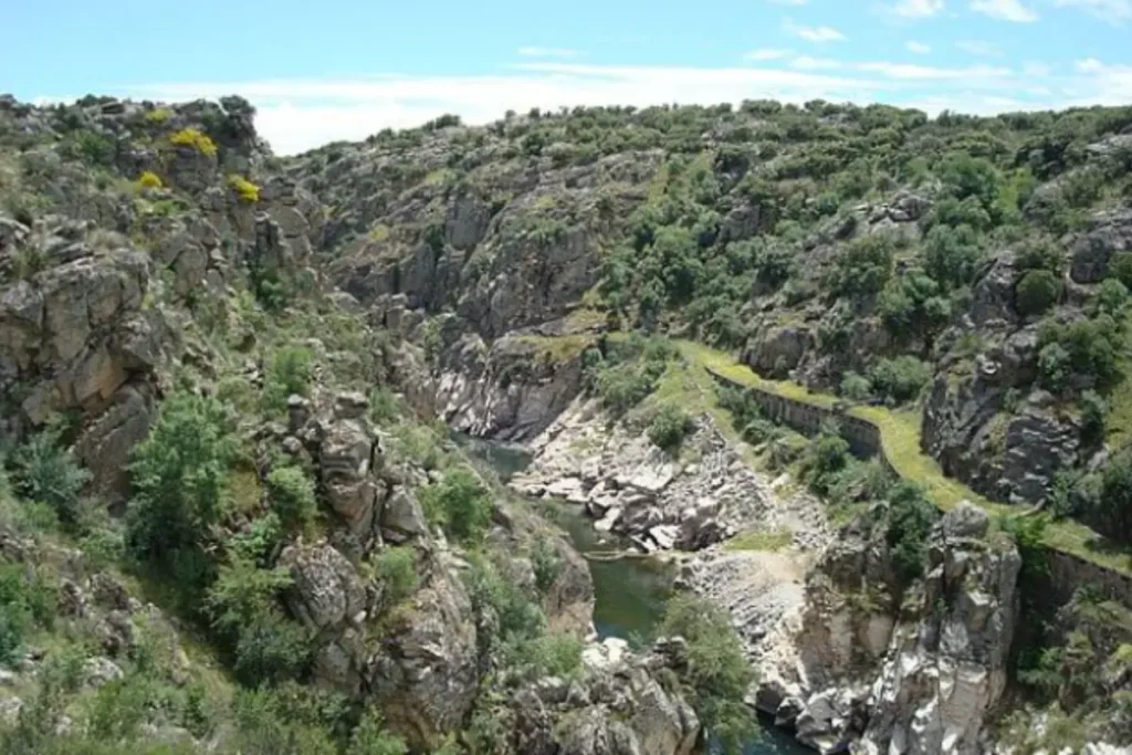 ruta cañones rio lozoya