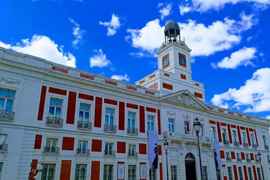 casa real de correos turrón más largo del mundo Madrid