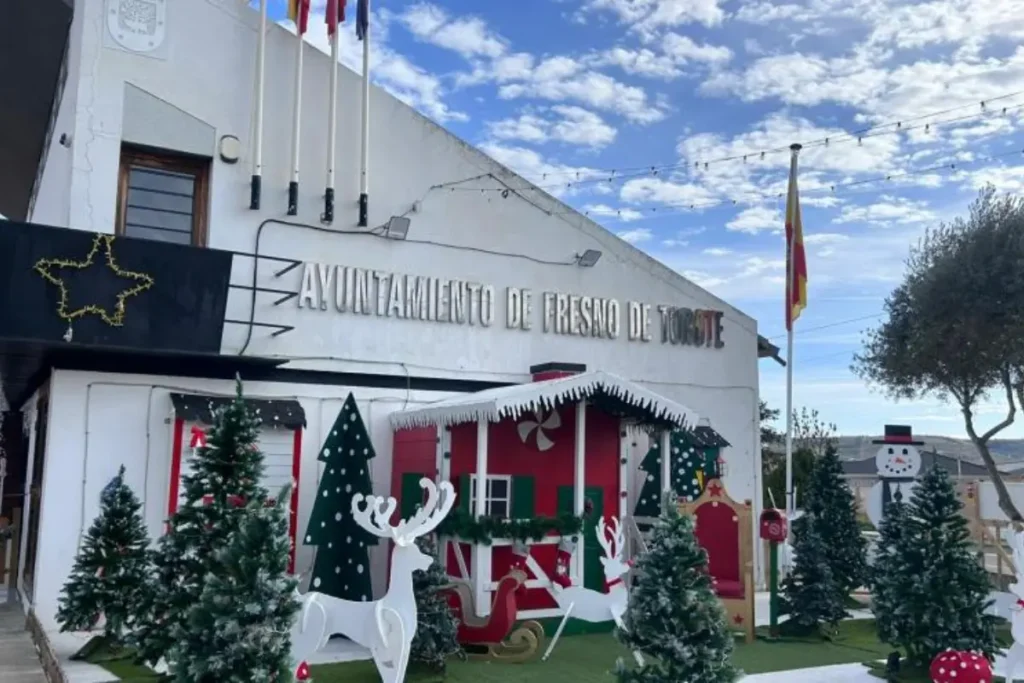 Poblado de Papá Noel de Fresno de Torote