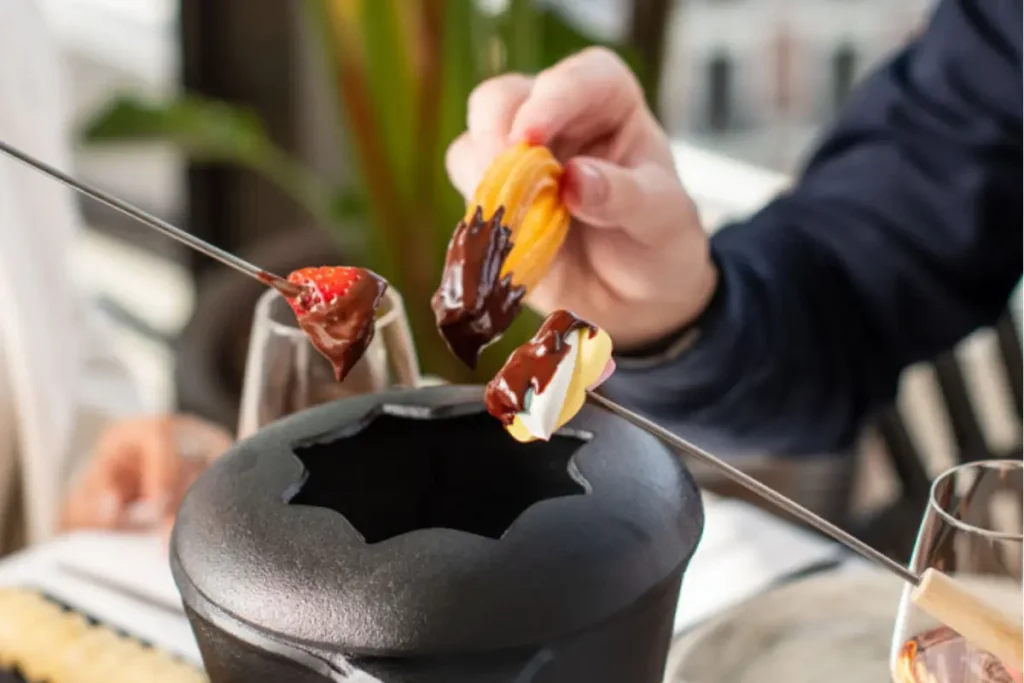 fondue de chocolate en H10 Puerta de Alcalá