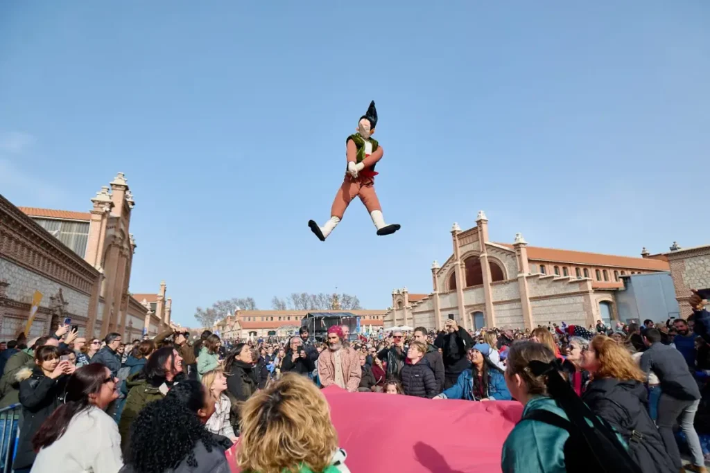 Manteo del pelele Carnaval Madrid 2026