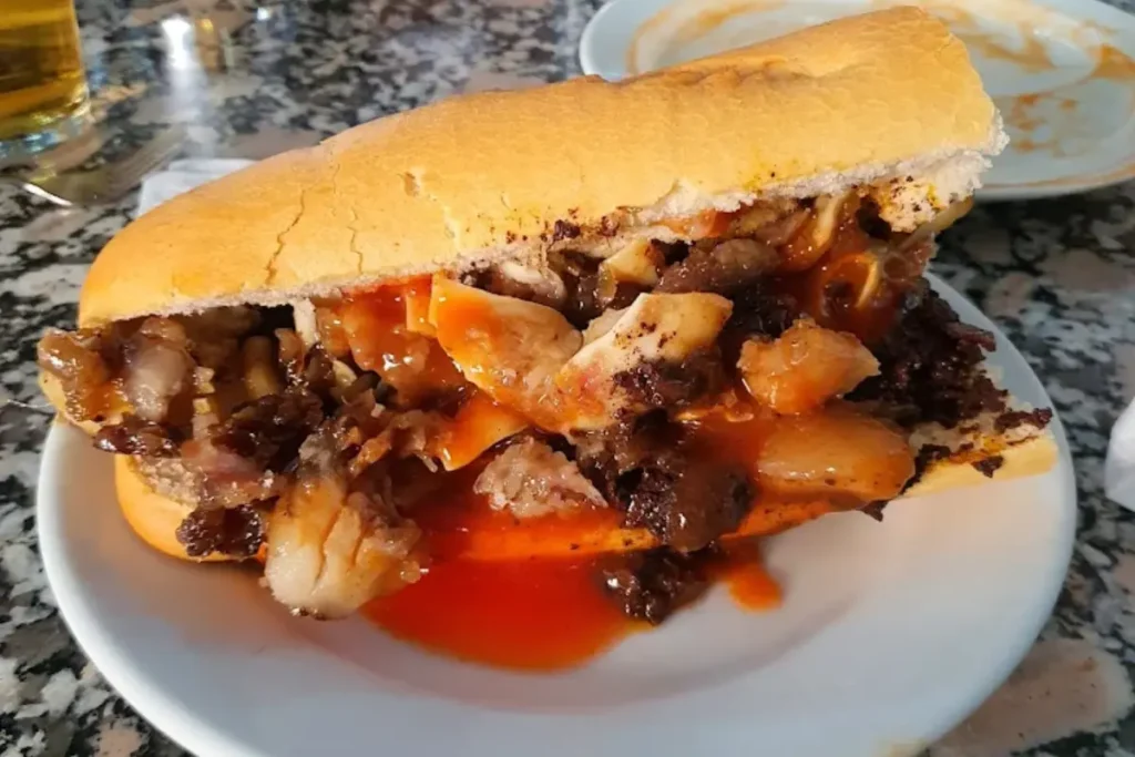 bocadillo mixto Bar La Morcilla
