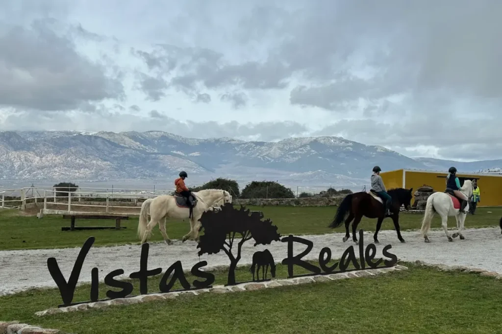 Vistas reales restaurante con animales
