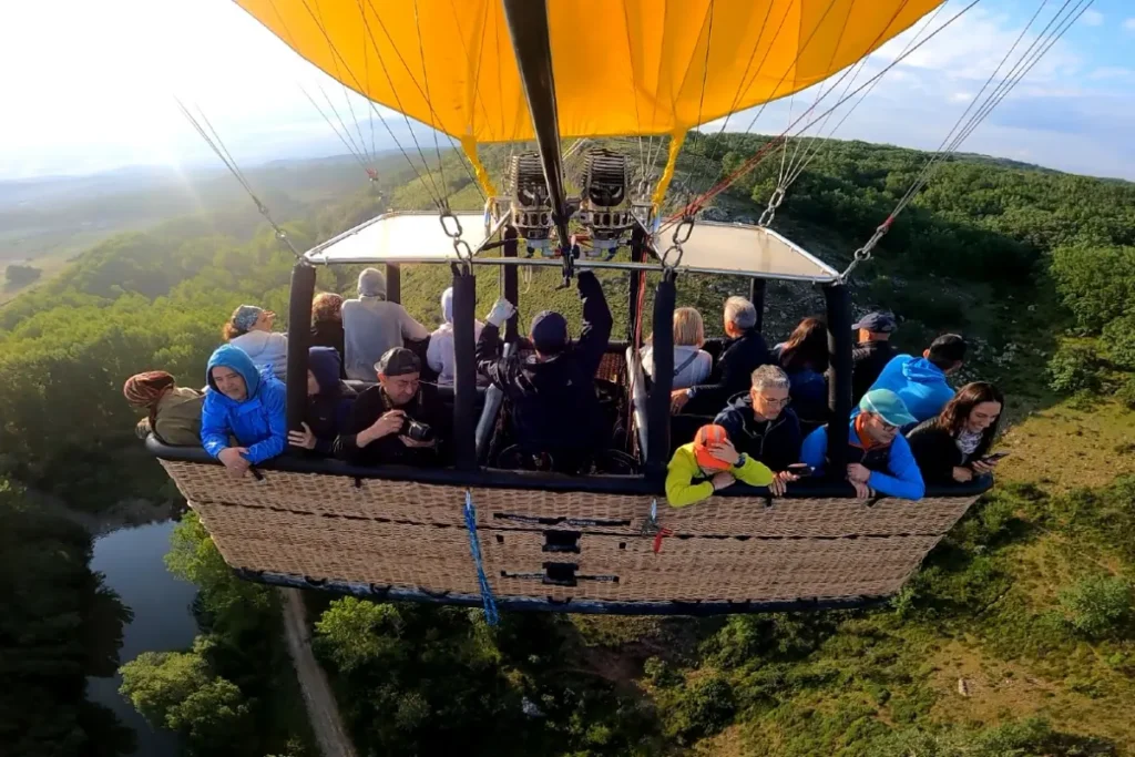 Aerotours vuelo en globo con niños