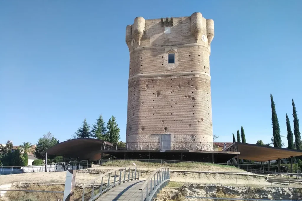 Torreón de Arroyomolinos