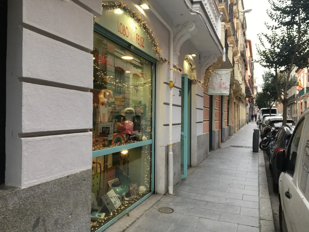 lobo-feliz-jugueteria-jugueterias