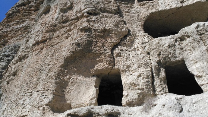 Monumento Nacional Risco de las Cuevas en Perales de Tajuña